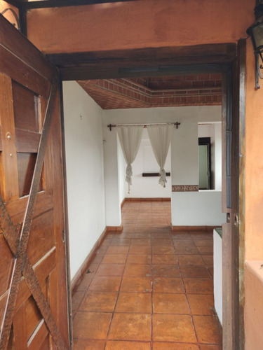 Hermosa Casa En Venta En Tepoztlán, Morelos