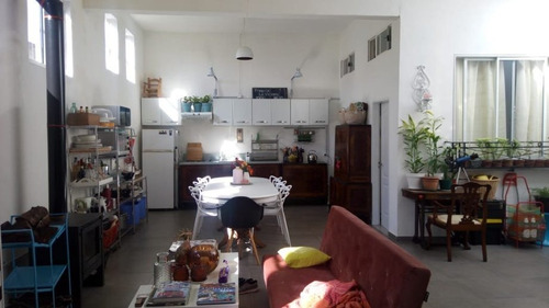 Imagen 1 de 10 de Departamento Tipo Casa En Venta En Lomas De Zamora Oeste