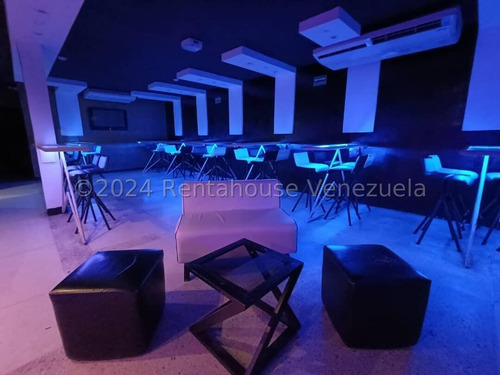 Fabulosa Discoteca En Venta Los Corales #24-22399 Johana Blanco