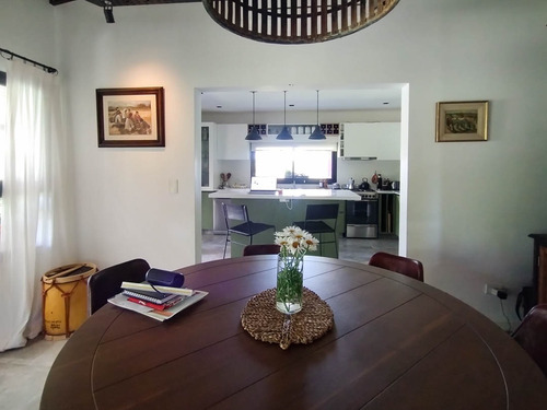 Areco - El Tropezon - Excelente Casa 3 Dorm - Pileta