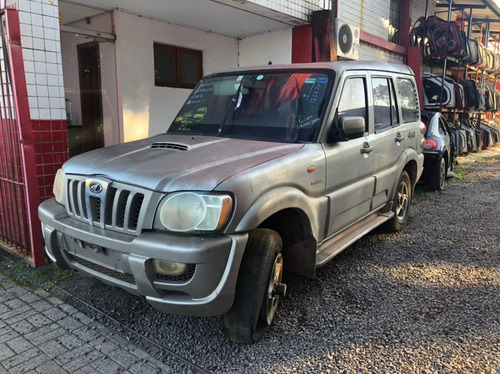 Sucata Mahindra Glx 2011/2011 Diesel 110cvs