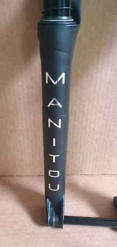Suspensão Manitou Machete 15x110mm C/ Trava No Guidão Boost Preto