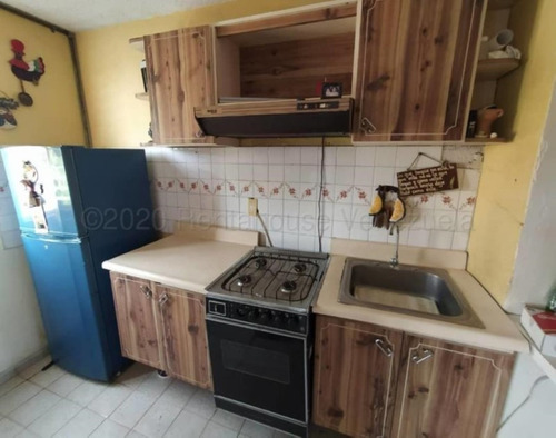 Imagen 23 de 30 de Apartamentos En Venta Almarriera Cabudare 22-14101 @m