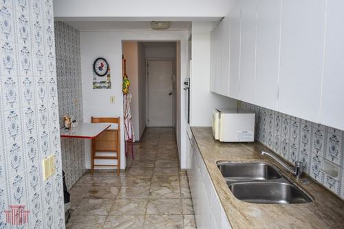 Apartamento En Punta Del Este , Península Con Vista Al Puerto Y Playa Mansa- Ref: 13424