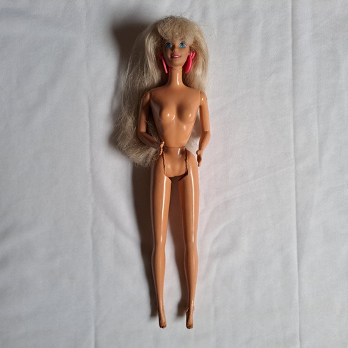 Barbie Usada