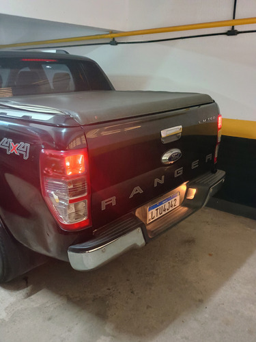 Ford Ranger 3.2 Limited Cab. Dupla 4x4 Aut. 4p