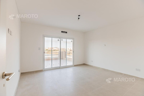 Imagen 19 de 30 de Casa En Venta En El Canton - Maroto Propiedades