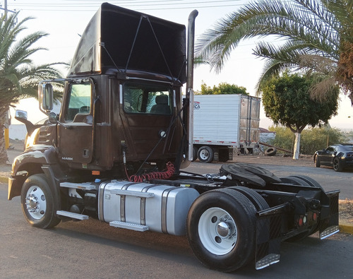 Poderoso Mack Mulita 2012 Motor Mack Mp7 De 395c Trasmisión