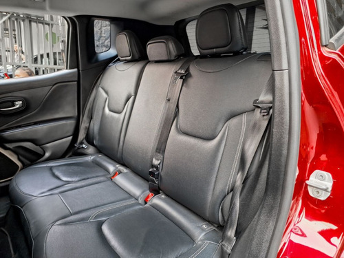 Jeep Renegade 1.8 16V FLEX LONGITUDE 4P AUTOMÁTICO