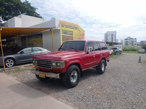 Toyota Land Cruiser 4.2 Fj60