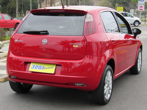 Imagem 2 de 15 de Fiat Punto 1.4 Attractive Italia 8v