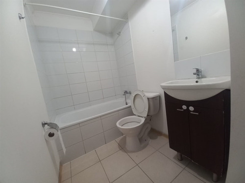Departamento En Venta De 2 Dorm. En Santiago
