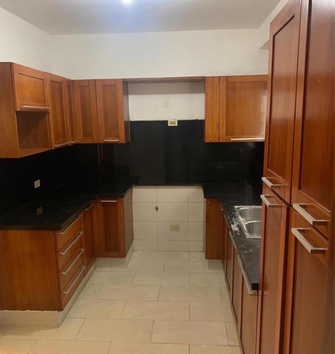 Se Alquila Apartanento En Ensache Paraiso