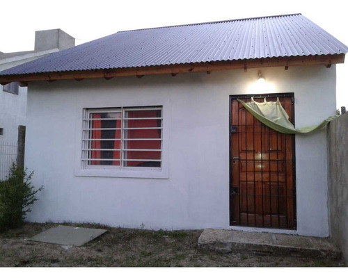 Casa + Terreno Mar Del Tuyu 2 Hab 1 Baño Costa Atlántica