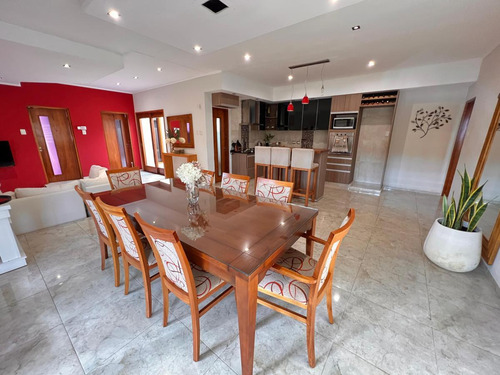 ¡tu Nuevo Hogar Te Espera En Reconquista! Hermosa Casa En Venta