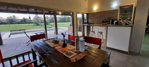 Imagen 2 de 16 de Casa En Club De Campo El Moro