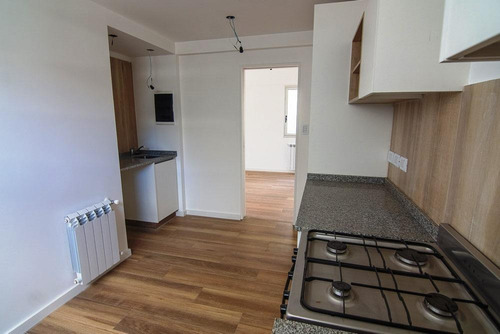 Imagen 14 de 23 de Departamento De Tres Ambientes En Venta. Haedo. Excelente Oportunidad.