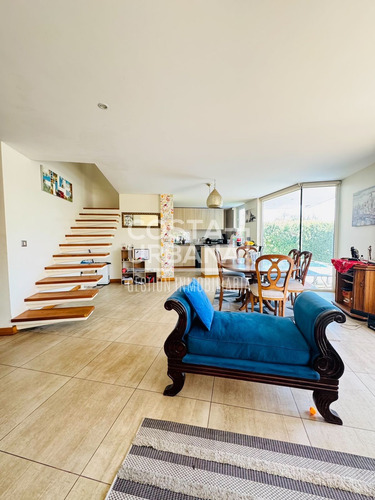 Soleada Casa En Viña Del Mar Alto