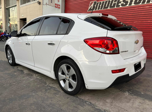 Imagen 4 de 15 de Chevrolet Cruze 2012 1.8 Ltz Mt 5 P