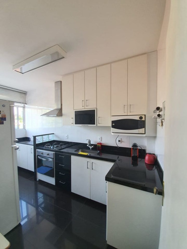 Imagem 3 de 12 de Apartamento - Itapoa - Ref: 3769 - V-3769