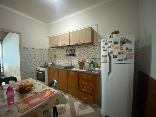 Casa En Venta De 5 Dormitorios Mas Monoambiente En Villa Española