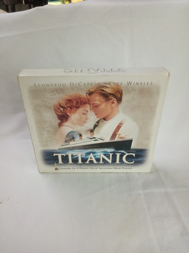 Vhs Titanic Edición Limitada 2 Vhs Y 8 Fotografías (Usado)