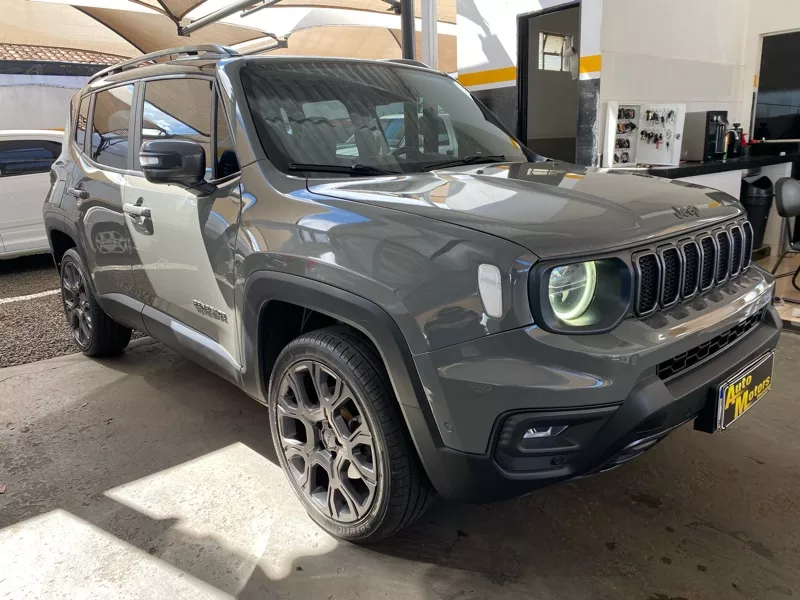 Jeep Renegade Série S T270 1.3 Turbo 4x4 (com Teto Solar)