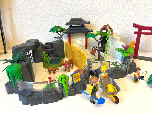 Escenario Playmobil Recinto Animales Asiáticos Variado (Usado)