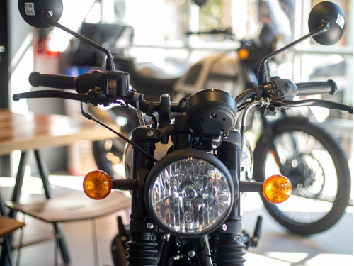 Imagen 9 de 25 de Royal Enfield Hntr 350 Rebel Black Reserva Hoy