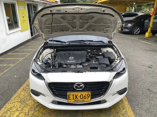 Mazda 3 2.0 Grand Touring Lx At 2018