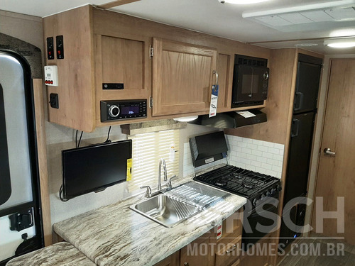 Trailer Winnebago 2106 B - Novo - Motorhome - Y@w5