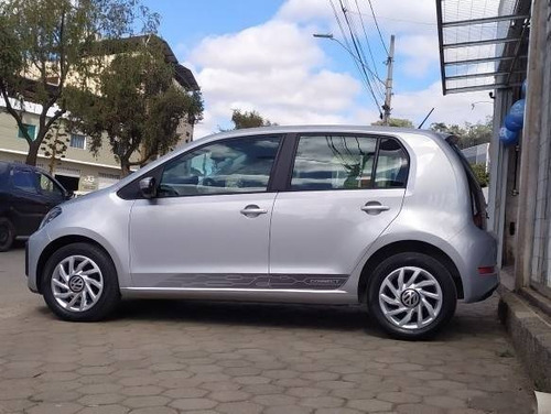 Imagem 4 de 15 de Volkswagen Up 1.0 170 Tsi Total Flex Connect 4p Manual