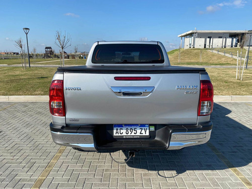 Toyota Hilux 2.8 Cd Srx 177cv 4x4 2018