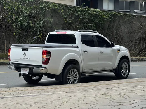 Renault Alaskan 2.5 Intens