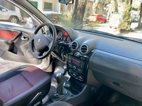 Renault Sandero Stepway 1.6 Expression 105cv