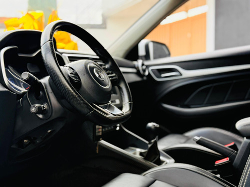 MG Zs 1.5 Exite MT