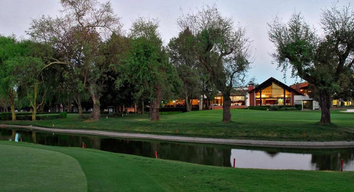 Venta De Terreno En Fraccionamiento San Carlos En Metepec