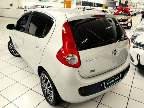 Fiat Palio Fiat Palio Essence 1.6 16V (Flex)