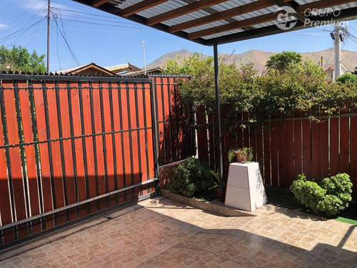 Casa En Venta 87 M2 / 208 M2, Patio, 3 Est. Villa Chena.