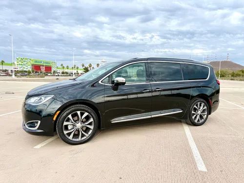 Chrysler Pacifica 3.7 3.6 At