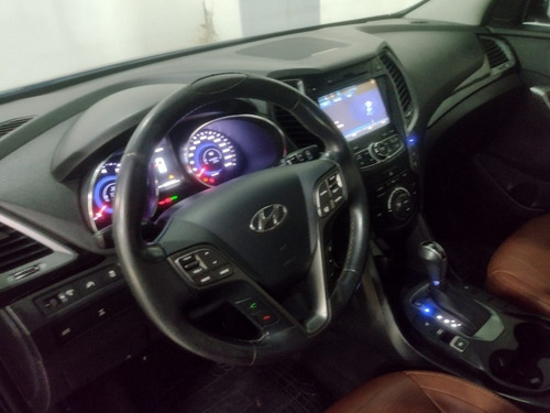 Imagem 10 de 10 de Hyundai Grand Santa Fe 3.3 L