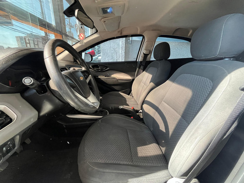 Chevrolet Onix ONIX HATCH LT 1.0 8V FLEXPOWER 5P MEC.