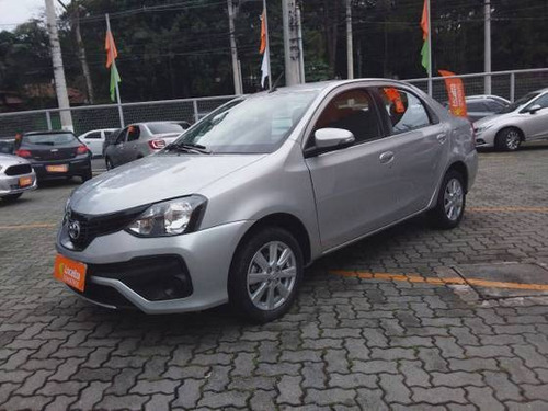Imagem 4 de 9 de Toyota Etios 1.5 X Plus Sedan 16v Flex 4p Automático