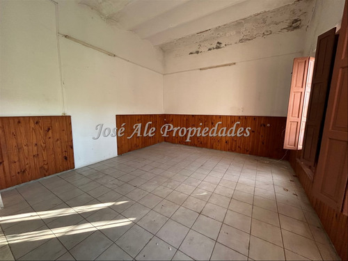 En Alquiler Gran Propiedad, Colonia