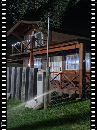Espectacular Casa Estilo Cabaña, Frente Al Rio Y Las Sierras ! ! !