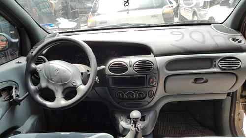 Sucata Renault Scenic Rxe 2.0 99 00 (somente Peças)