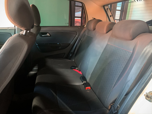 Volkswagen Crossfox I-motion 1.6 Vht (flex)