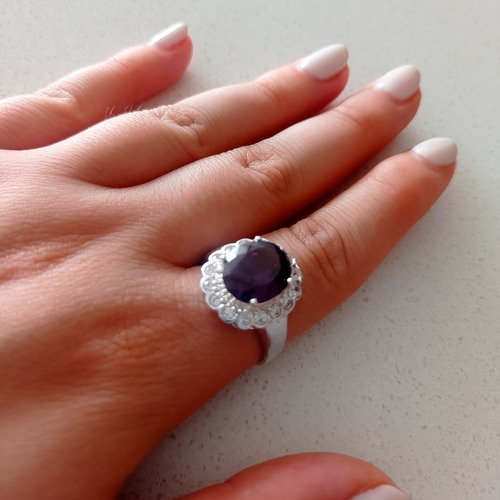 Imagen 5 de 6 de Anillo Plata Italiana 925 Y Circonitas Modelo Dayana Violeta