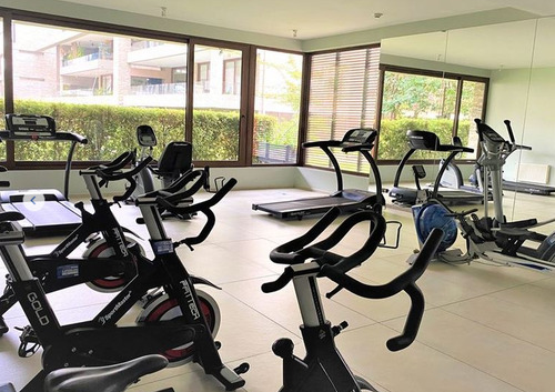 Departamento En Venta 3d, 3b Y 2e. La Dehesa