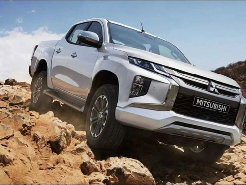 Imagem 3 de 12 de Mitsubishi L200 Triton Sport Hpe S 4wd 2.4, Lançamento